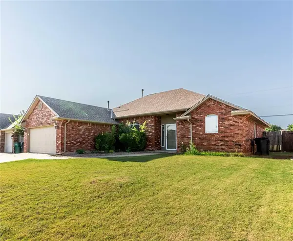 10820 NW 37th Street, Yukon, OK 73099