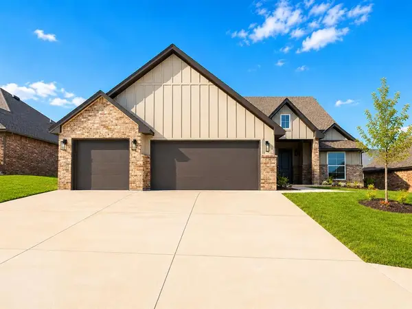 11620 NW 103rd Street, Yukon, OK 73099