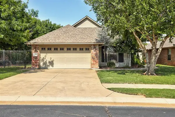 17805 Griffin Gate Drive, Edmond, OK 73012