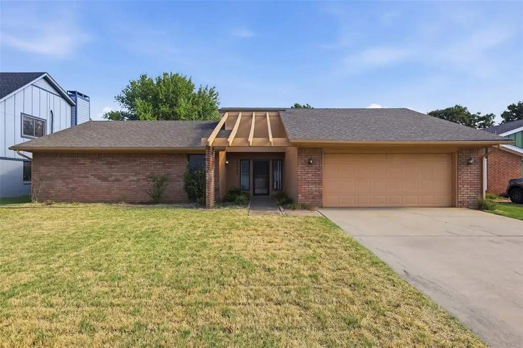 10337 Kendal Avenue, Yukon, OK 73099 - #1