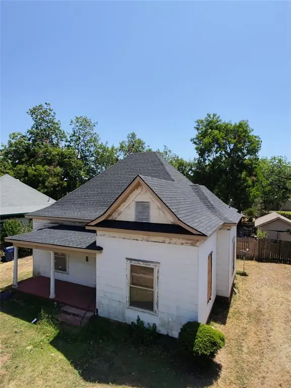 1615 W Minnesota Avenue, Chickasha, OK 73018