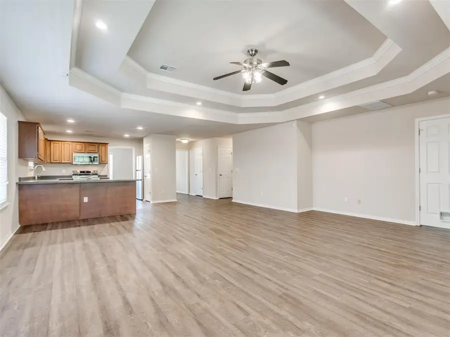 613 SE 26th Street, Oklahoma City, OK 73129 - #2