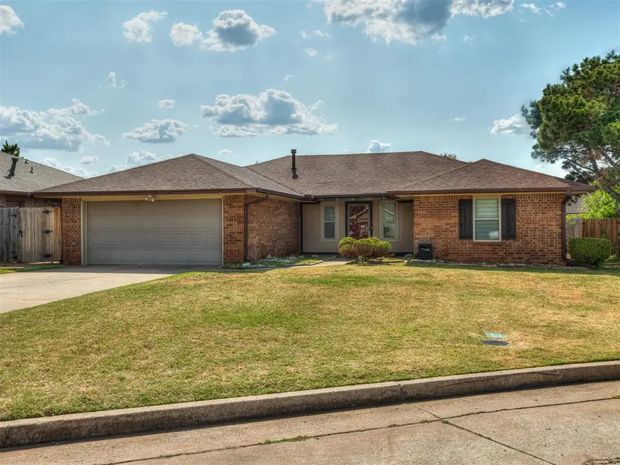 10113 Albert Lane, Yukon, OK 73099 - #2