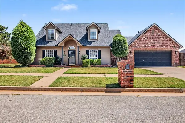 15604 Hyde Parke Drive, Edmond, OK 73013
