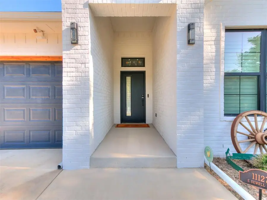 11127 E Sewell Avenue, Choctaw, OK 73020 - #3