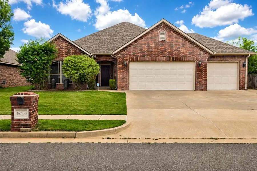 16300 W Petaluma Place, Edmond, OK 73013 - #2