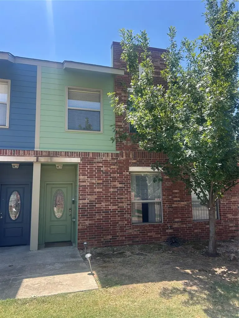 2109 Houston Street, Norman, OK 73071 - #2