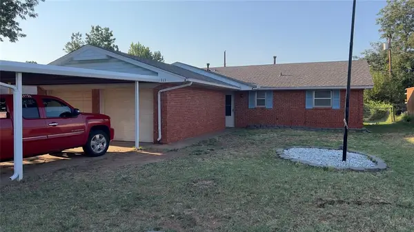 313 Willow Place, Yukon, OK 73099