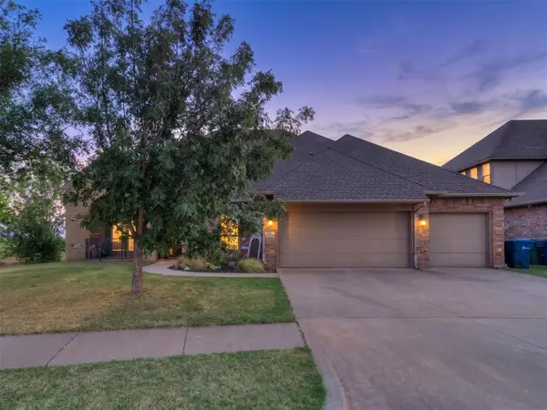 13305 Ambleside Drive, Yukon, OK 73099