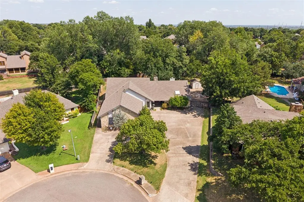 2008 Mistletoe Court, Edmond, OK 73034 - #1
