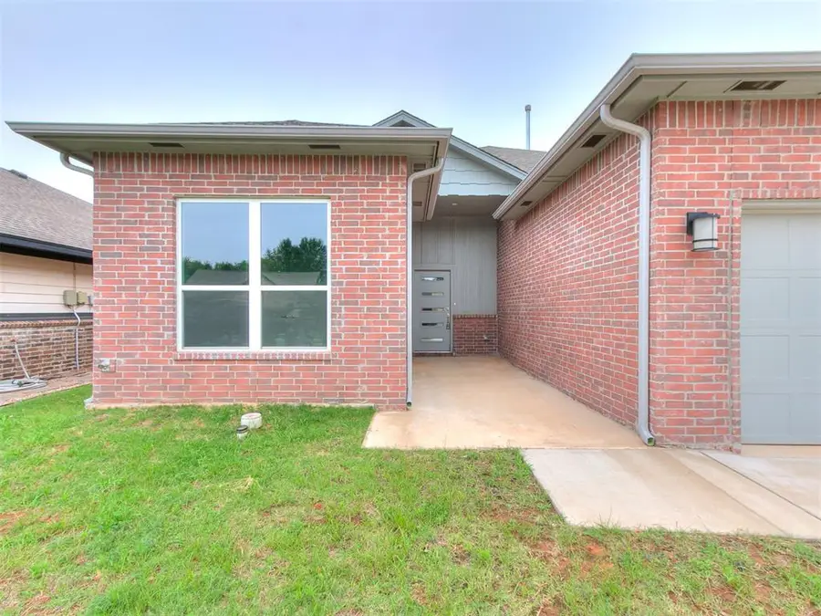 521 Remington Avenue, Jones, OK 73049 - #2
