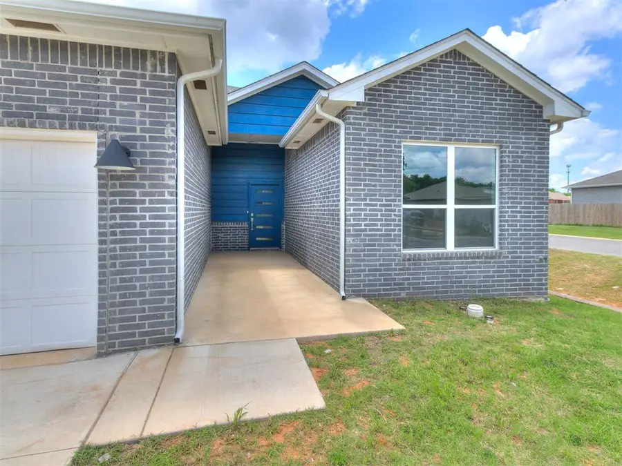 517 Remington Avenue, Jones, OK 73049 - #2