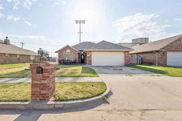 15900 Vicki Drive, Oklahoma City, OK 73170