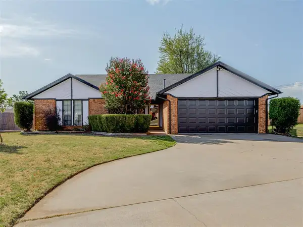 720 Tumbleweed Drive, Yukon, OK 73099