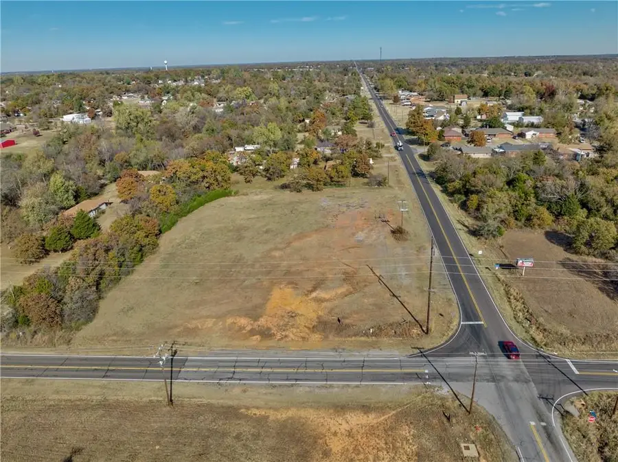 10955 NE 10th Street, Oklahoma City, OK 73130 - #3