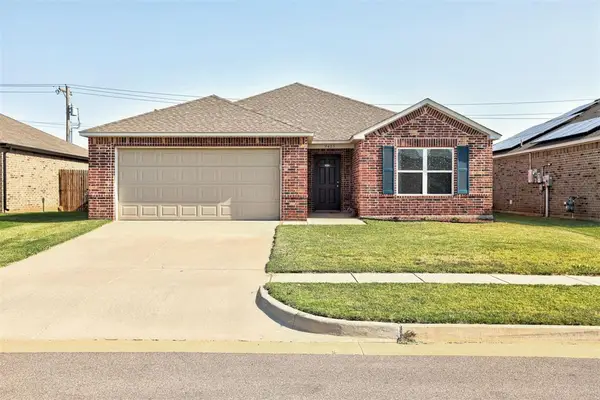 9425 NW 122nd Terrace, Yukon, OK 73099