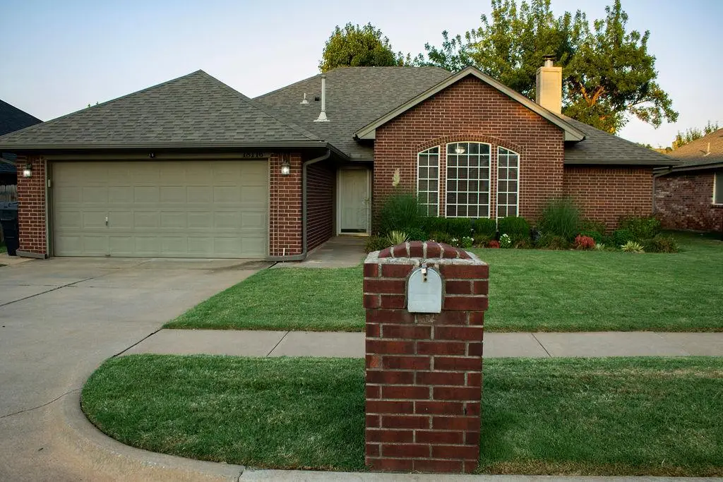 18116 Chestnut Oak Drive, Edmond, OK 73012 - #1