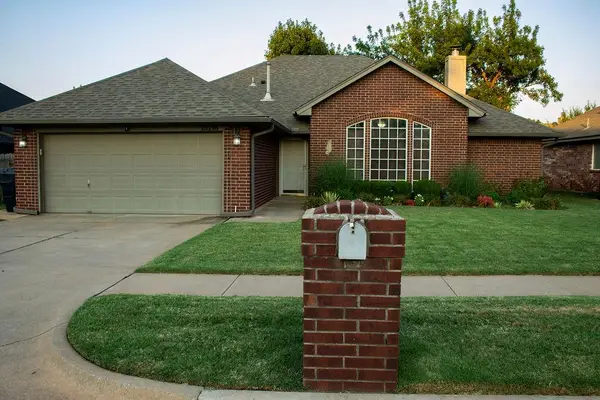 18116 Chestnut Oak Drive, Edmond, OK 73012