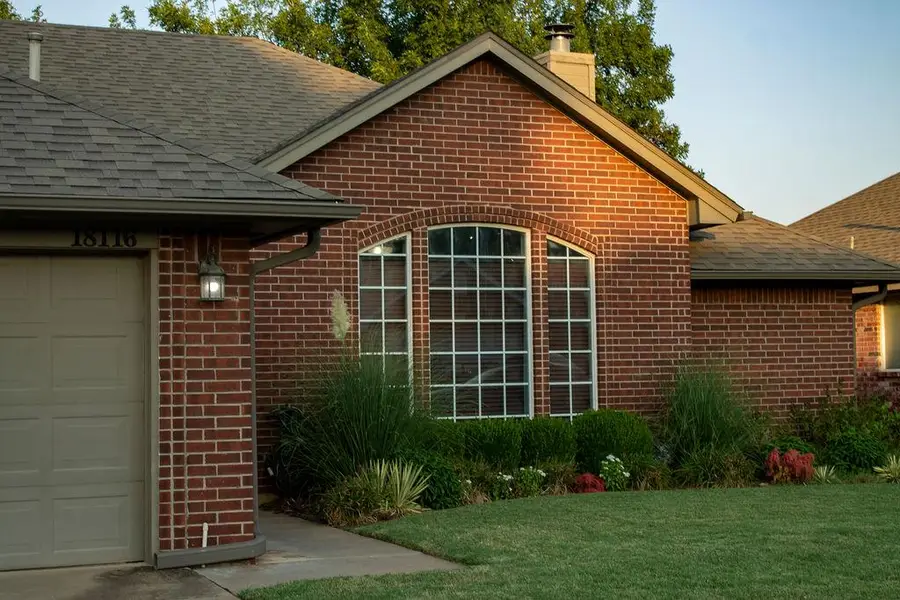 18116 Chestnut Oak Drive, Edmond, OK 73012 - #3