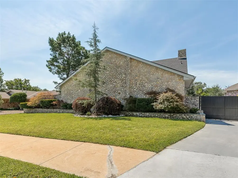 10 Rustic Hills Street, Norman, OK 73072 - #2