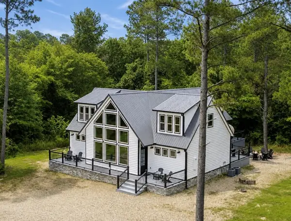 370 Oak Stone Lane, Broken Bow, OK 74728