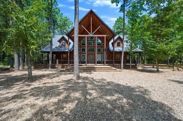 145 Hackberry Flats Trail, Broken Bow, OK 74728