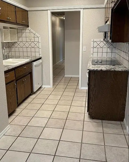 8724 Tracy Drive, Oklahoma City, OK 73132 - #3