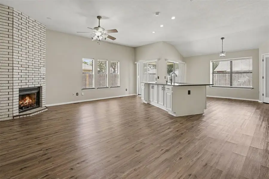 10005 S Glascow Terrace, Yukon, OK 73099 - #2