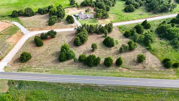 39 Wrangler Road #3, Blanchard, OK 73010
