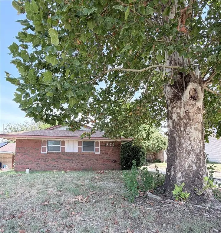 1029 W Peebly Drive, Oklahoma City, OK 73110 - #2