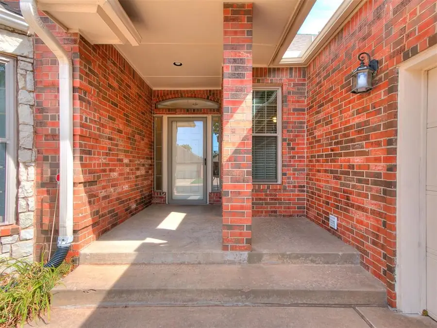 4013 NE 137th Street, Edmond, OK 73013 - #3