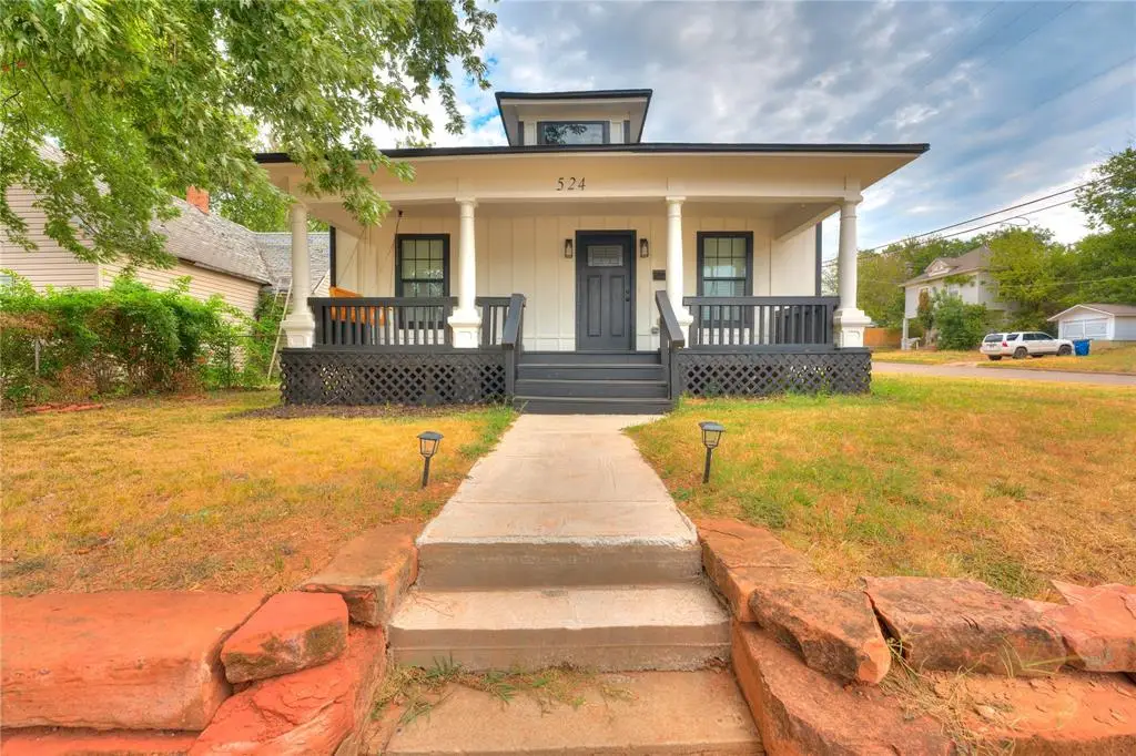524 E Harrison Avenue, Guthrie, OK 73044 - #1