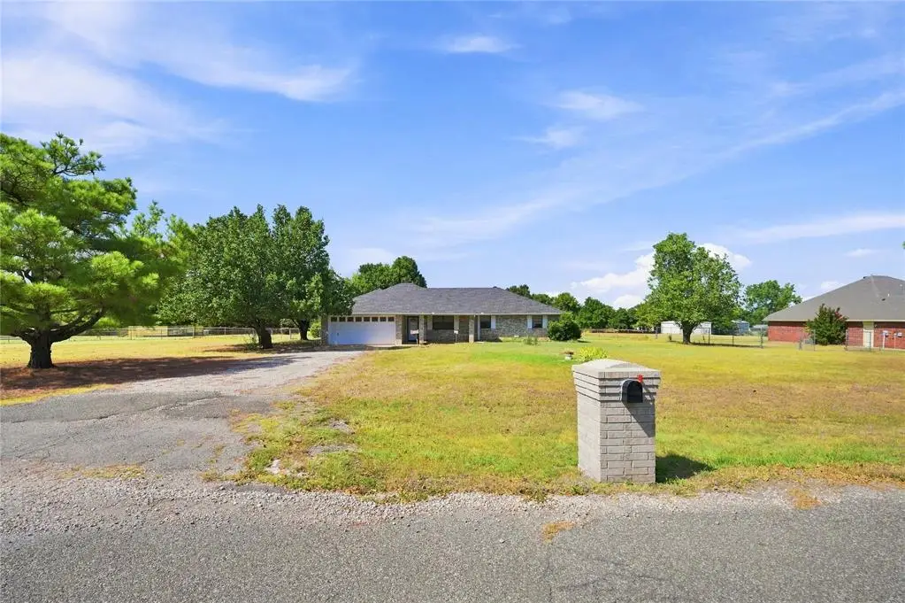 20301 SE 37th Street, Harrah, OK 73045 - #1