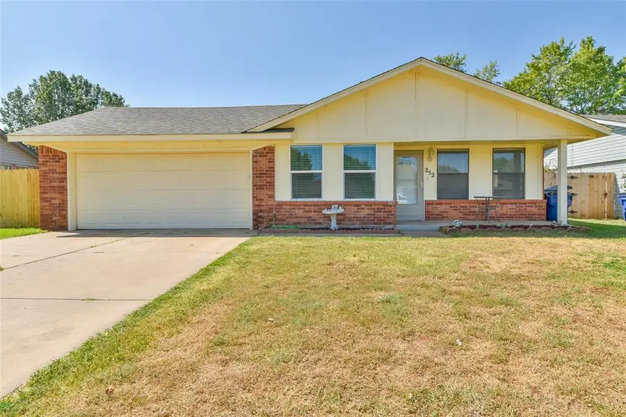 252 W Maple Branch Way, Mustang, OK 73064 - #2
