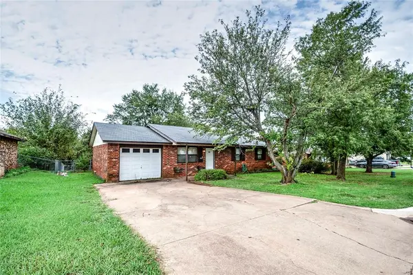 1023 E 17th Street, Chandler, OK 74834