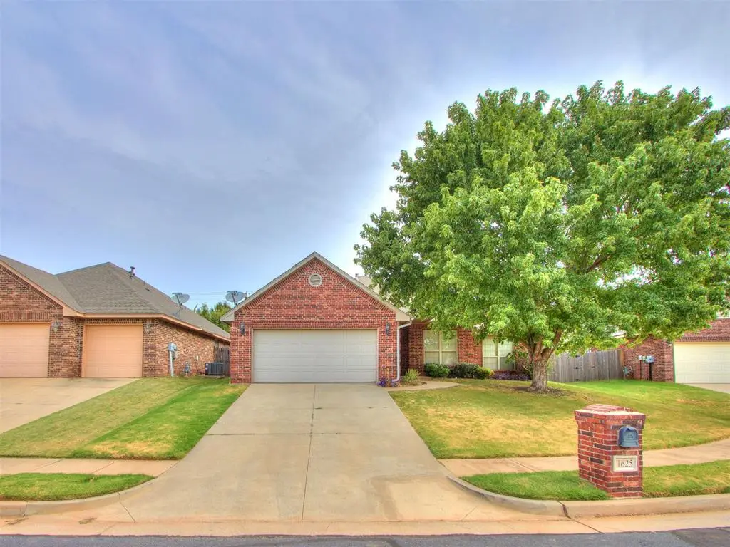 1625 Savannah Lane, Edmond, OK 73003 - #1