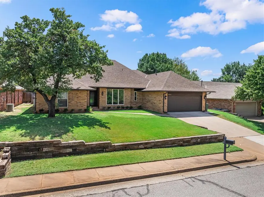 2312 Coachlight Drive, Edmond, OK 73013 - #2