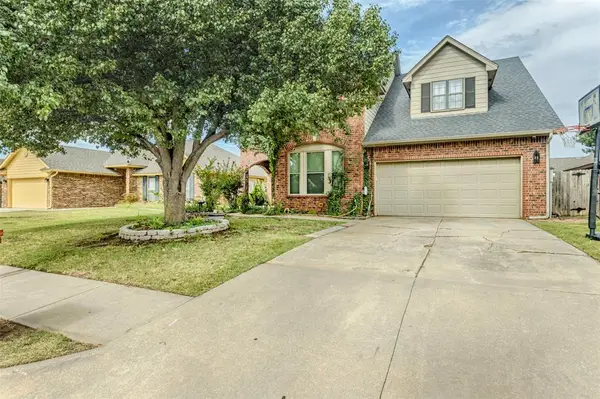 1209 Bradford Place, Edmond, OK 73012