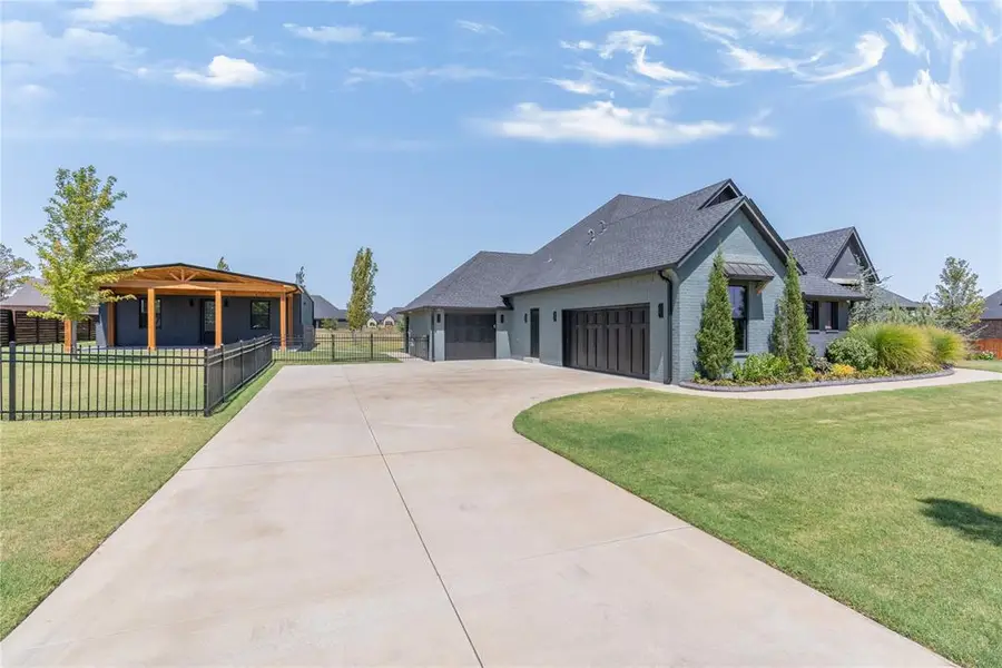 4505 SE 39th Street, Moore, OK 73165 - #3