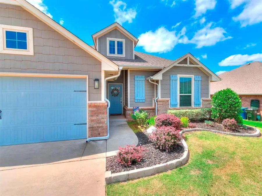 6132 Oxnard, Edmond, OK 73034 - #3