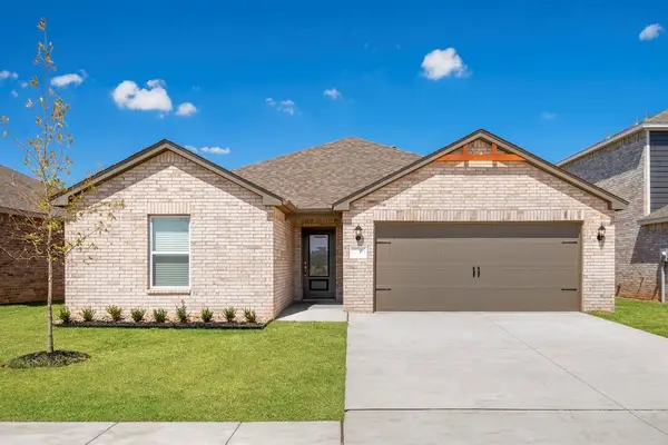 715 Sunny Street, Tuttle, OK 73089