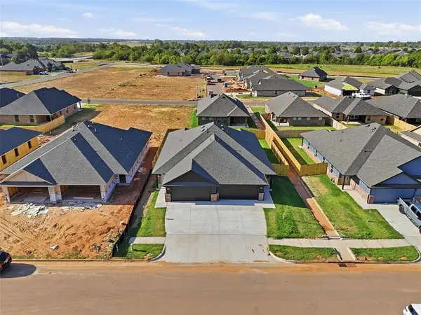 1713 S Short Cove Drive, Yukon, OK 73099