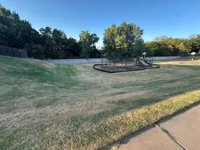 Paraiso Way, Edmond, OK 73034 - #2