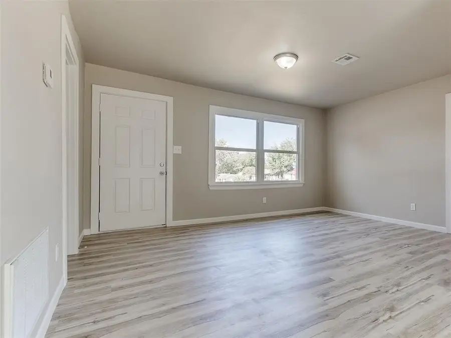 1116 Hickory Lane, Oklahoma City, OK 73110 - #2