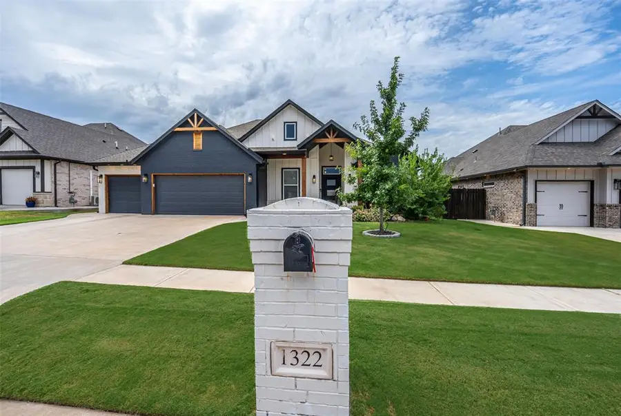 1322 Presidio Drive, Norman, OK 73072 - #3