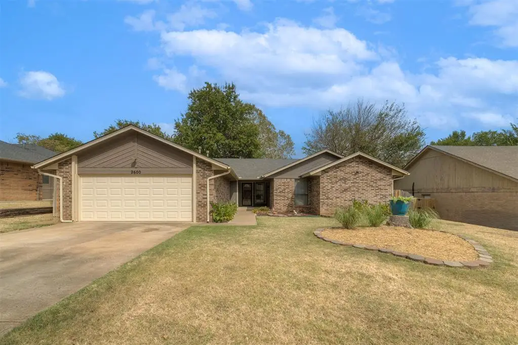 2600 N Valley Brook Drive, Edmond, OK 73034 - #1