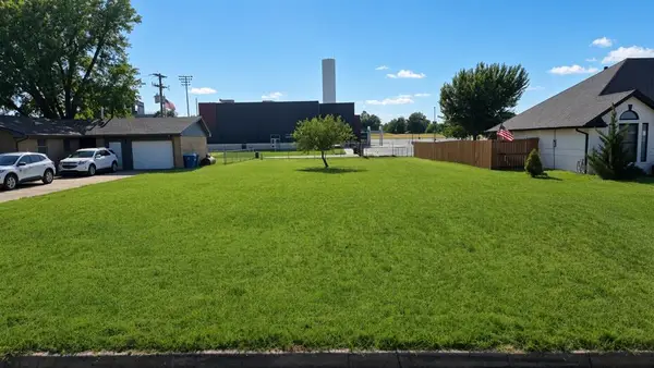 198 Gath Circle, Tuttle, OK 73089