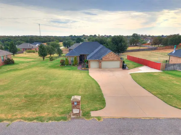 11456 Coyote Run, Guthrie, OK 73044