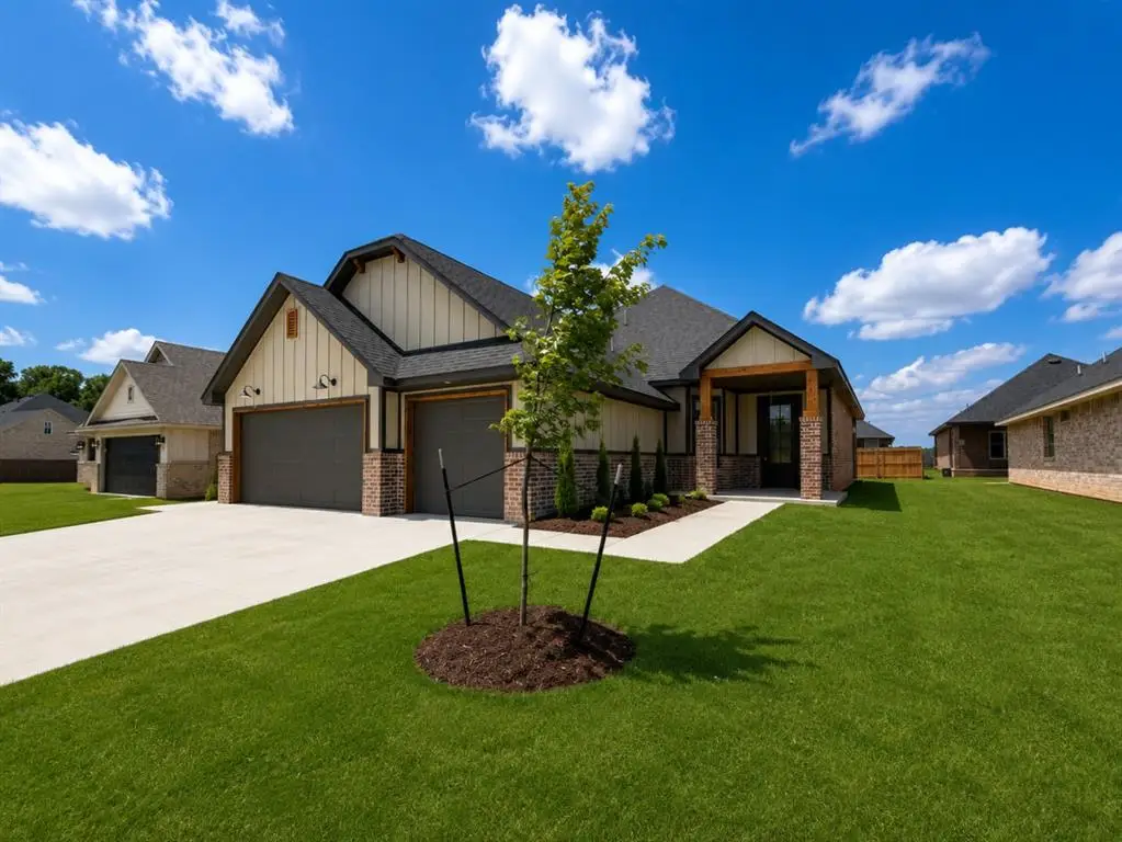5109 Vine Cliff Road, Mustang, OK 73064 - #1