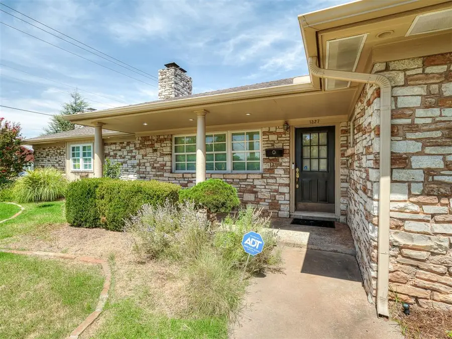 1327 W Wilshire Boulevard, Oklahoma City, OK 73116 - #3
